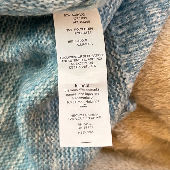 NWT Kensie Pullover Sweater With Fabric Tassel Fringe - Picture 9 of 10